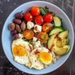 How to Make Mediterranean Breakfast Bowl